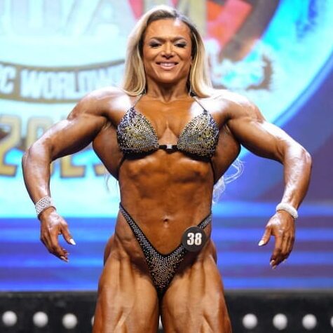 Caroline Alves Dos Santos